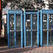 Telefoanele publice fixe, devalizate şi lăsate de izbelişte de proprietarul Romtelecom