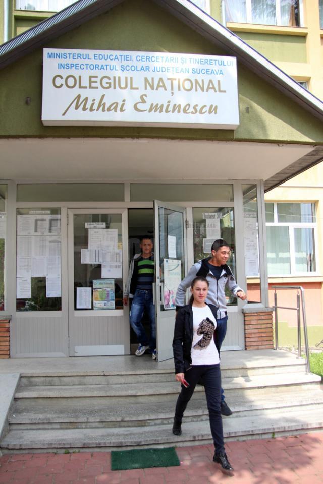 Colegiul Naţional “Mihai Eminescu” Suceava sărbătoreşte 65 de ani de existenţă