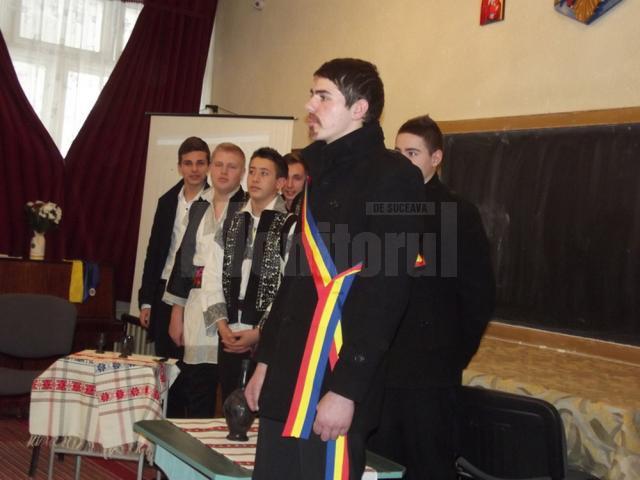 Ziua Unirii Principatelor, sărbătorită de elevii Colegiului „Alexandru Ioan Cuza”, alături de universitarul Mihai Iacobescu