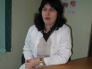 Medicului Gabriela Prepeliuc i se reproşează că refuză să solicite lapte praf gratuit pentru bebeluşii care nu pot fi alăptaţi natural