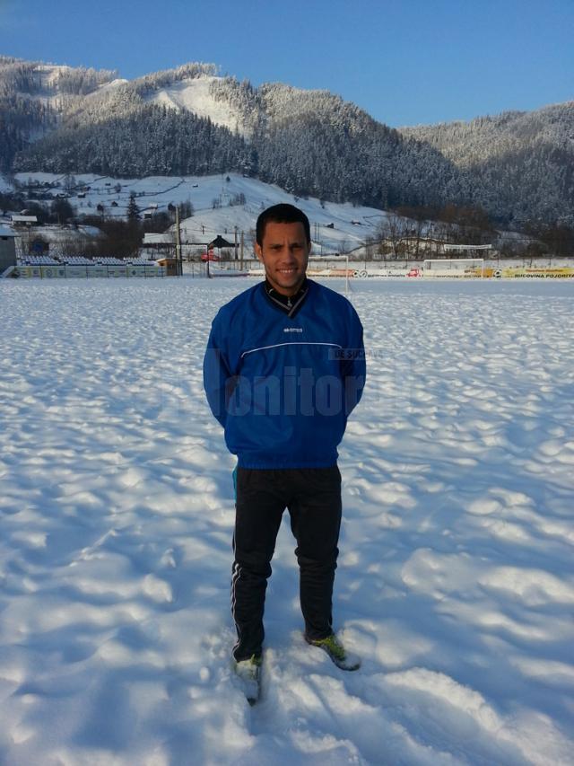 După doi ani de România, brazilianul Marcio e obişnuit deja cu zăpezile din ţara noastră