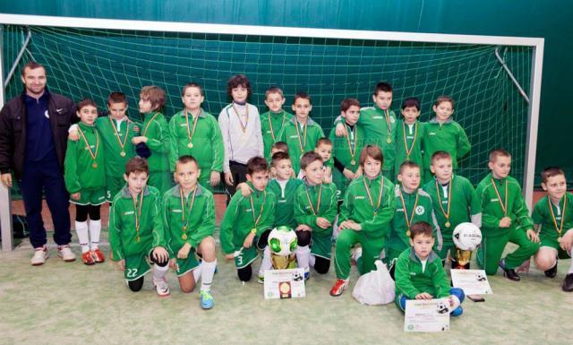 Micii fotbalişti de la Sporting vor participa şi la ediţia din 2014 a Braşov Indoor Cup