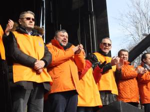 Vicepreședintele PDL pe Regiunea de Nord-Est, deputatul de Suceava Ioan Balan, a apreciat sprijinul dat de populație manifestației antiguvernamentale organizată de democrat-liberali sâmbătă, în București