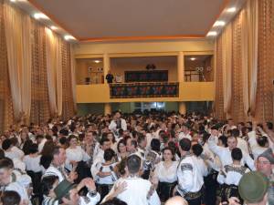 Peste 500 de oameni au petrecut la Balul gospodarilor din Botoşana
