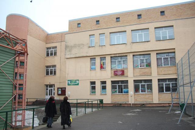 Şcoala Gimnazială „Ion Creangă” Suceava, la ceas aniversar