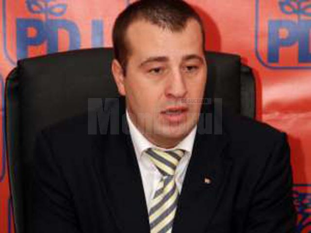 Liderul grupului PDL din Consiliul Local Suceava, Lucian Harşovschi