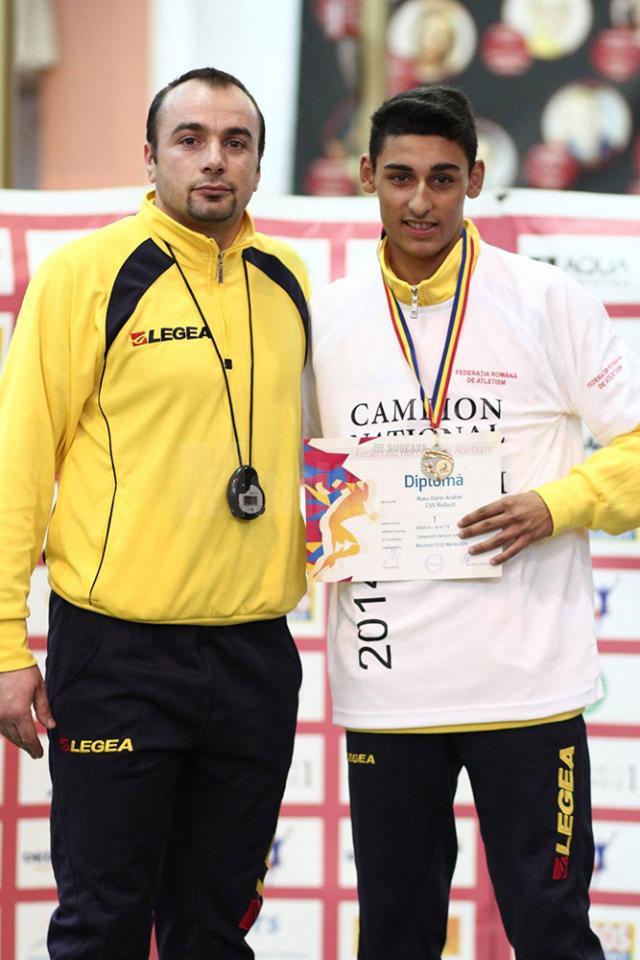 Rădăuțeanul Andrei Dorin Rusu, alături de antrenorul său Bogdan Roșcăneanu