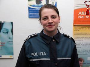 Agentul principal Cosmina Iulia Ţega