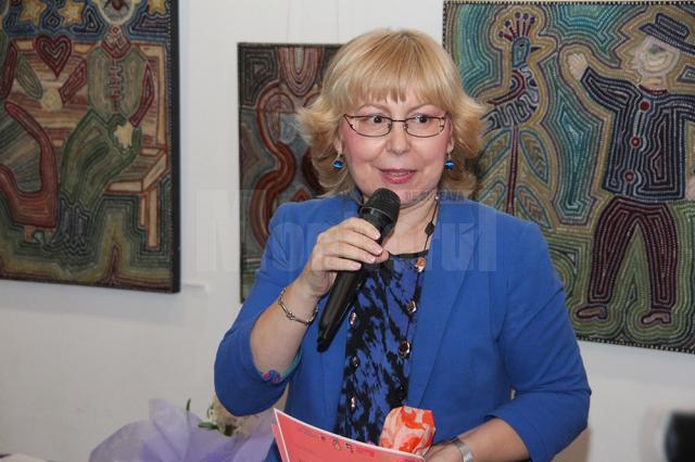 La secţiunea Literatură, sucevenii au desemnat-o câştigătoare pe prof. univ. dr. Elena Brânduşa Steiciuc