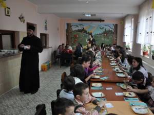 Proiect filantropic la Centrul "Visătorii" din Fundu Moldovei