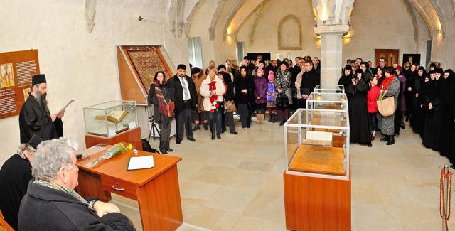 Vernisajul expoziţiei ”Icoana – de la meşteşug la mărturisire”