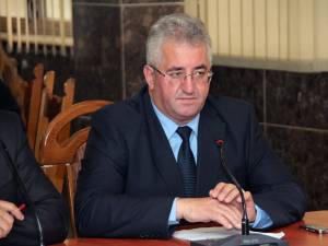 Ion Lungu: „Reluăm licitaţia de concesionare a sistemului de salubrizare stradală, prin delegare de gestiune”