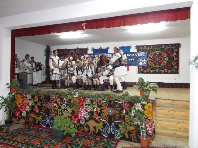 Formaţii artistice clasate pentru faza finală a Festivalului de Folclor „Comori de suflet românesc”