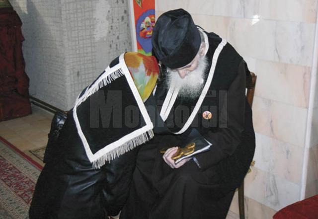 Cine poate spovedi şi cum ne alegem duhovnicul?