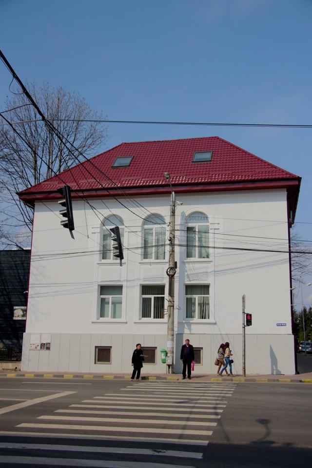 Corpul principal al Bibliotecii Judeţene din Suceava a fost reabilitat