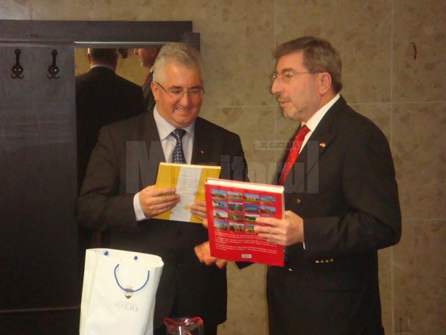 Noul ambasador, Excelenţa Sa Werner Hans Lauk, a purtat discuţii prelungite cu primarul Ion Lungu