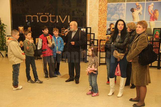Expoziţia „Fereastră spre cer”, ediţia a VII-a, la Iulius Mall Suceava