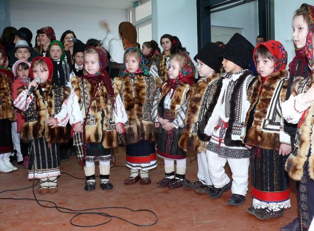 Festivalul Ouălor Încondeiate la Moldoviţa