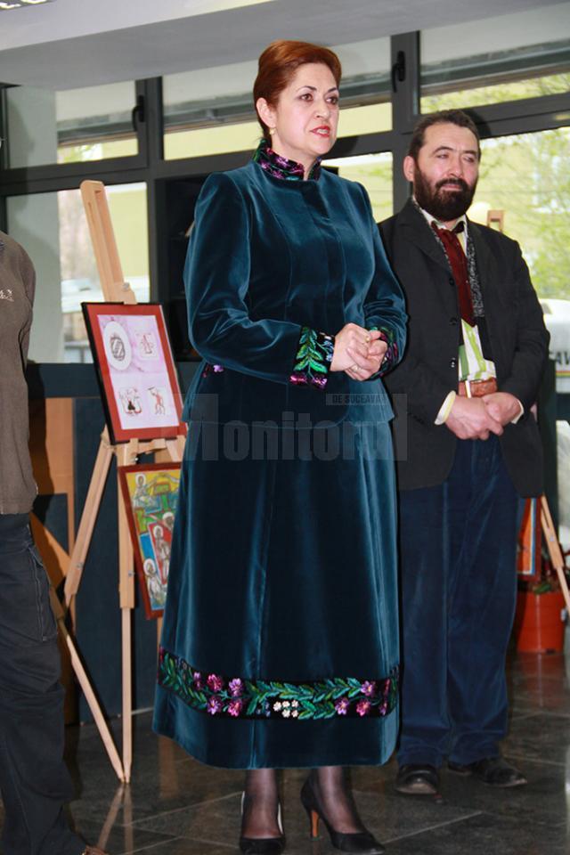 Miniaturi bucovinene - Expoziţia „Oul încondeiat, prima carte religioasă a omenirii”