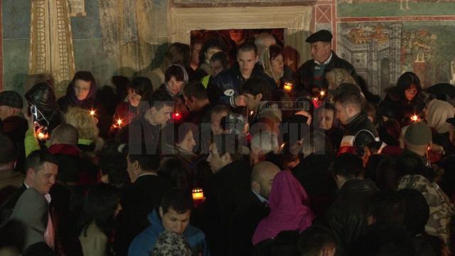Noaptea de Înviere la Mănăstirea Voroneţ