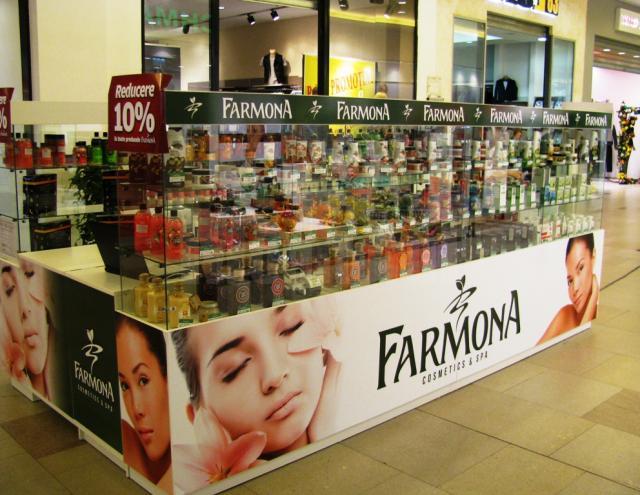 Cosmetice din plante, la magazinul Farmona din Iulius Mall