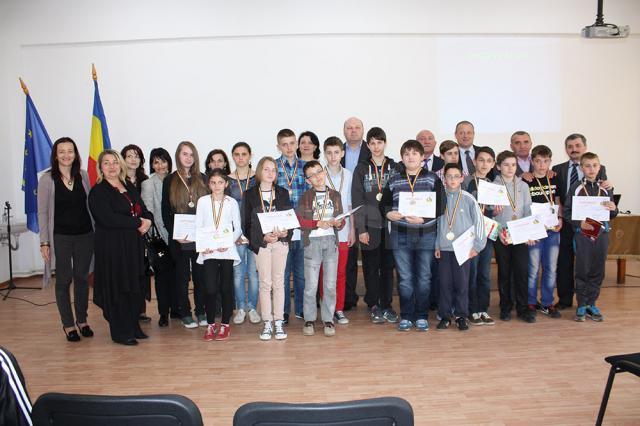 Premianţii Concursului Interjudeţean de Matematică “Isteţii d'Arbore”