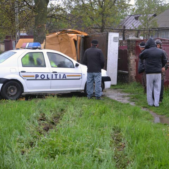 Accidentul s-a petrecut duminică, în jurul orei 17.30, pe E 85, în comuna Vadu Moldovei. Foto: ziaruldepenet.ro