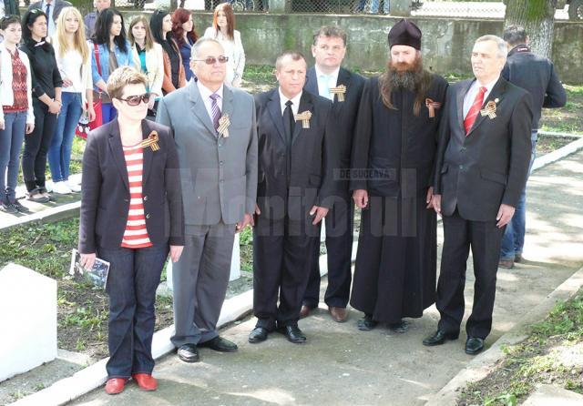 „9 Mai – Ziua Victoriei”, marcată la Cimitirul ostaşilor sovietici
