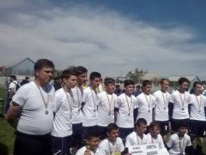 Echipa de oină a Școlii Gimnaziale Salcea a devenit în premieră campioană națională