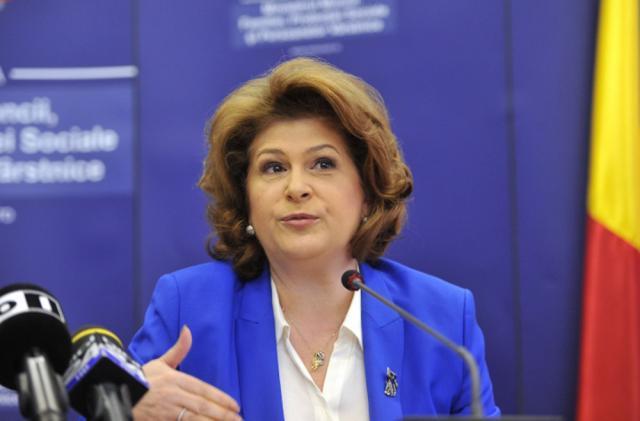 Ministrul Muncii, Rovana Plumb, a confirmat participarea la cea de-a şasea ediţie a manifestării Hora Bucovinei