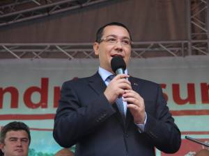 Ponta: După alegerile europarlamentare, se pot relua discuţiile cu PNL pentru refacerea USL