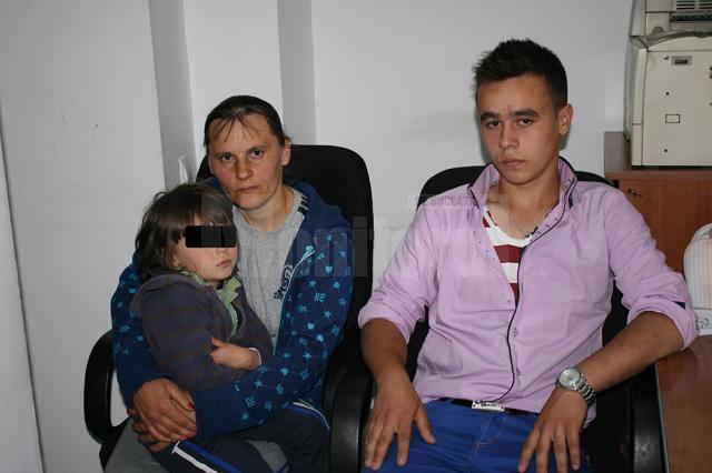 Aurica Bodnărescu şi Andrei Vasile Lavric, fiul lui Lavric cu Nicoleta, una din surorile dispărute
