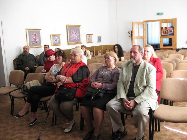 Participanţi la lansarea albumului monografic Dimitrie Sevastianov