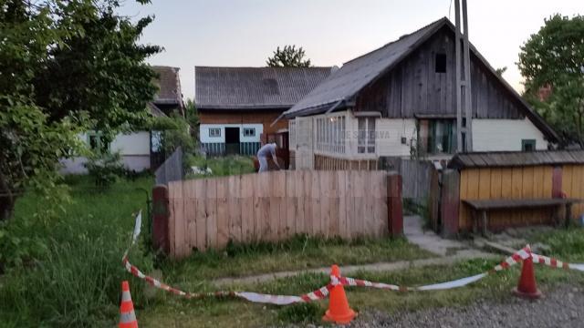 Victima locuia singură într-o casă din orașul Milișăuți