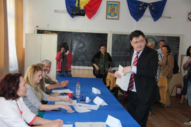 Tiberius Brădăţan a votat pentru ca România să fie o voce activă în Europa