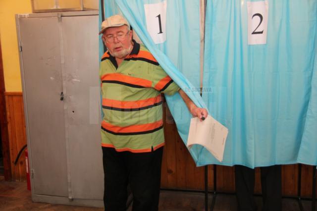 Prezenţa la vot în judeţul Suceava, la ora 16.00, a fost de 17,61 la sută