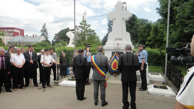 Festivitate de Ziua Eroilor, la Rădăuţi