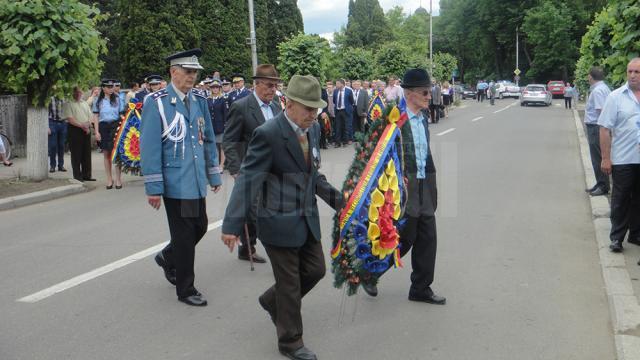 Festivitate de Ziua Eroilor, la Rădăuţi