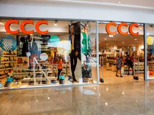 Până pe 1 iunie inclusiv, clienţii magazinului CCC beneficiază de un discount de 20%