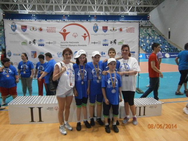 Medalii pentru elevi suceveni la Jocurile Naționale Special Olympics România