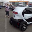 Maşinile electrice şi hibride, vedetele expoziţiei auto din parcarea Shopping City Suceava