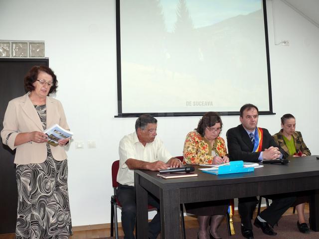 A IX-a ediţie a manifestării cultural-artistice şi turistice „La poale de Călimani” - Sărbătoarea bujorului de munte