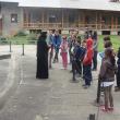Grupul de copii de la Biserica „Sfântul Dumitru” din Suceava au fost în vizită la Mănăstirea Voroneţ