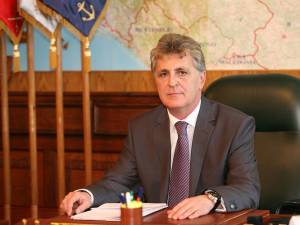 Ministrul Apărării Naţionale, Mircea Duşa, va fi prezent în cursul zilei de astăzi în judeţul Suceava. Foto: mapn.ro