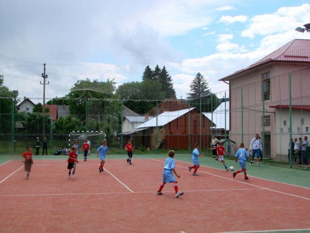 Festivalul Zilele Sportului Şcolar de la Putna, o reuşită totală