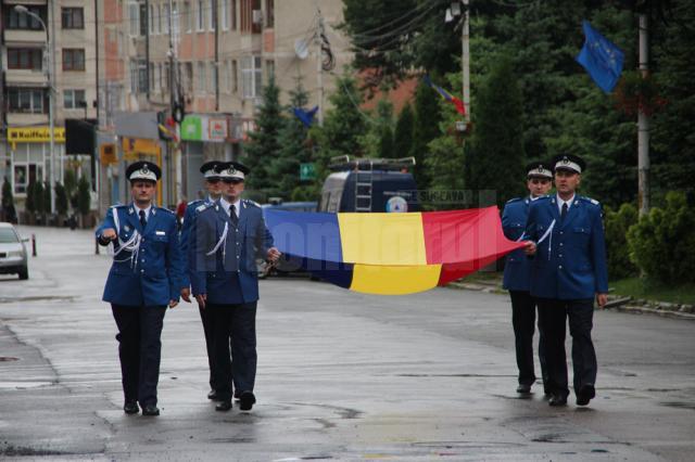 Ziua Drapelului Naţional a fost marcată joi dimineaţă