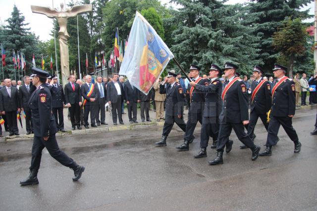 Ziua Drapelului Naţional a fost marcată joi dimineaţă