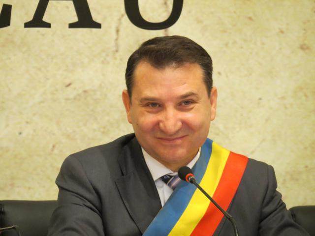 Primarul Bacăului Romeo Stavarache. Foto: Bacau.net