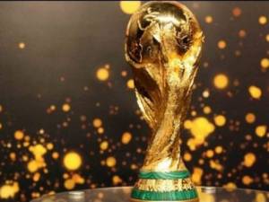 Cine va ridica deasupra capului trofeului Cupei Mondiale din acest an?