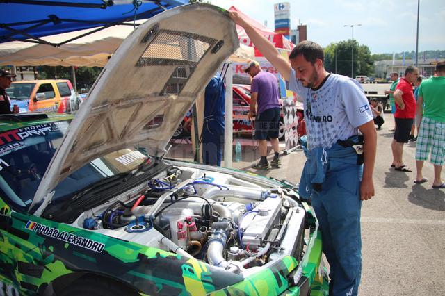 Clujeanul Alexandru Podar are cea mai puternică maşină din concurs, una ce dezvoltă peste 700 de cai putere
